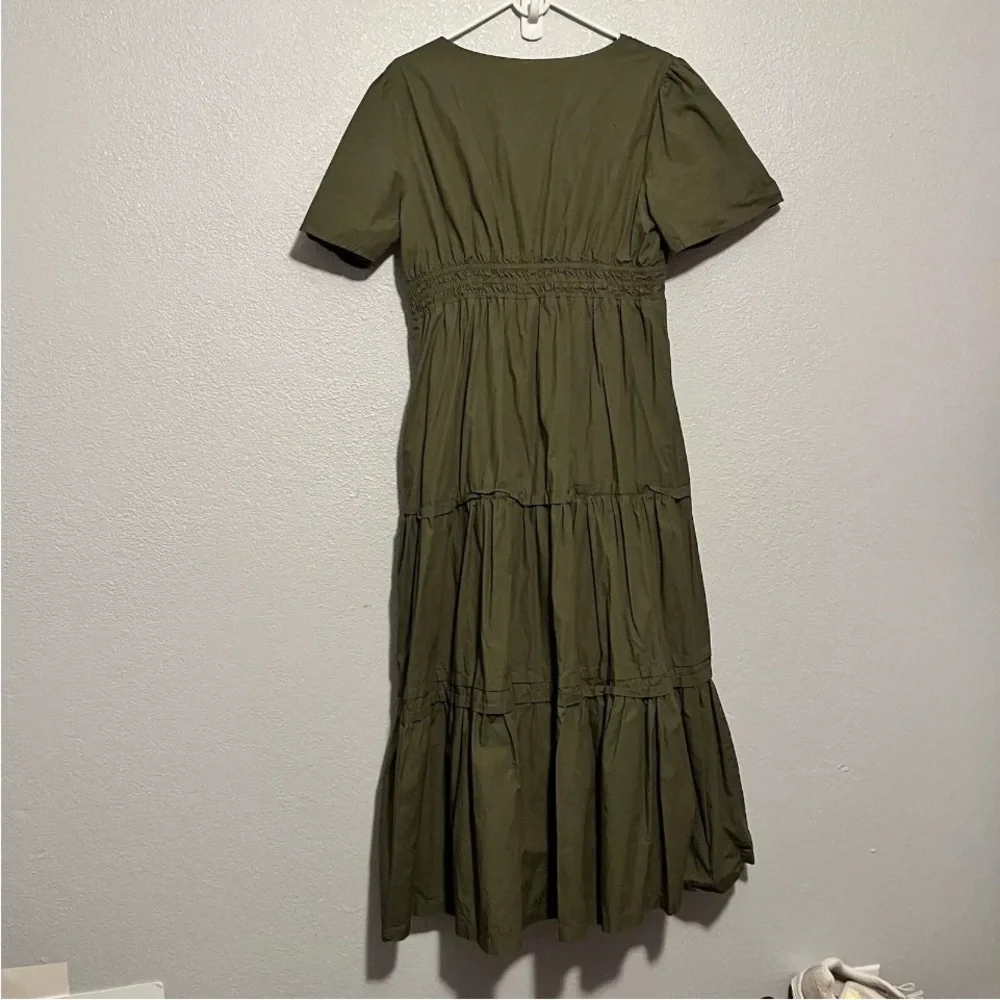 Petal + Pup Olive Green Short Sleeve Lined Tiered Maxi Dress Size Large - Picture 9 of 9
